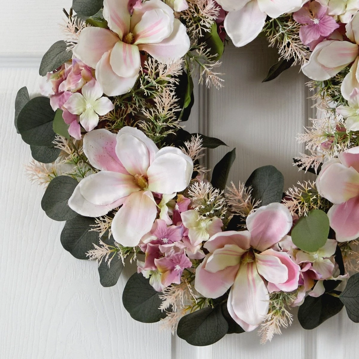 20-in Hydrangea And Magnolia Artificial Wreath – Elegant Floral Decor - Image 2