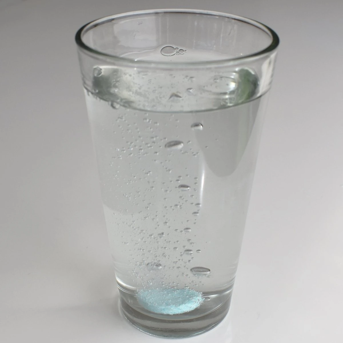 Instant Plant Food 4-Tablet Pouch Bundle - Image 4