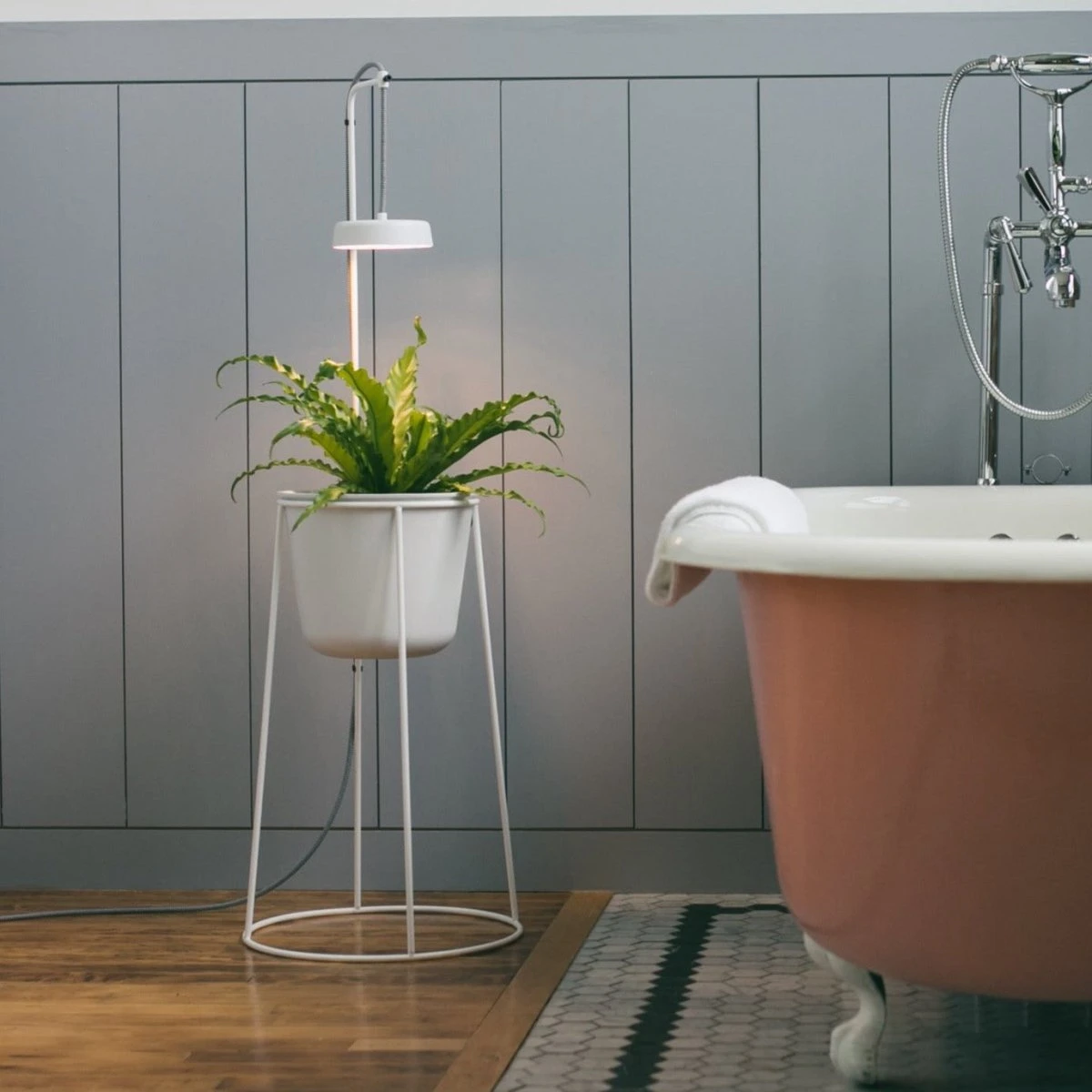 Uplift Planter By Modern Sprout - Image 5